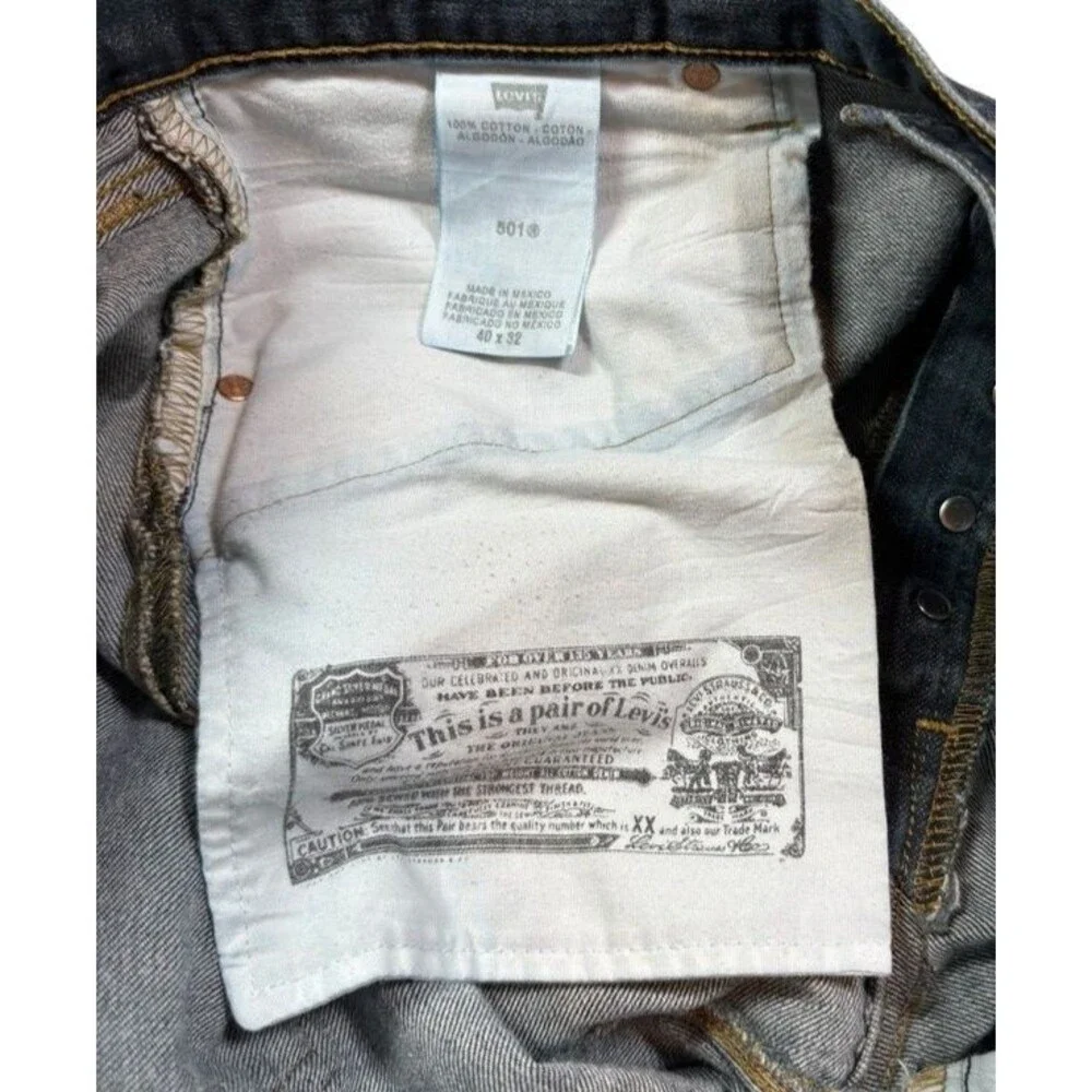 Levis Jeans Mens Size 40x32 Actual 35x31Blue Denim 501 Button Fly Straight Leg